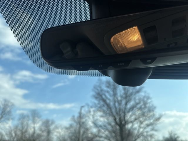 Used 2018 Honda Accord Touring image 30