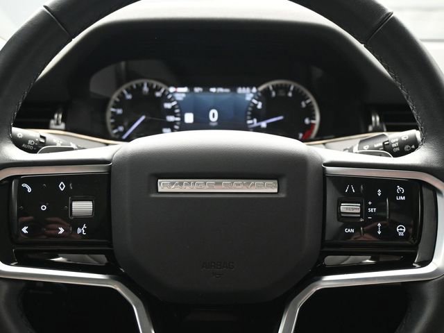 Used 2023 Land Rover Range Rover Evoque R-Dynamic SE image 20