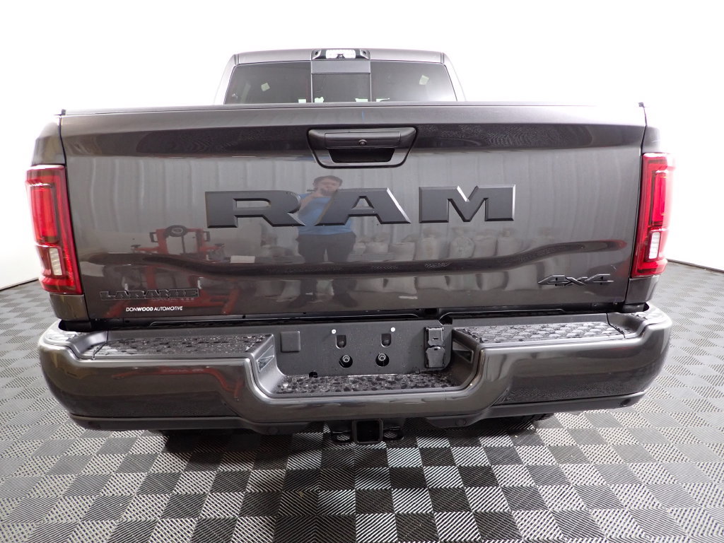 New 2026 RAM 2500 Laramie w/ Night Edition AWD/4WD image 14