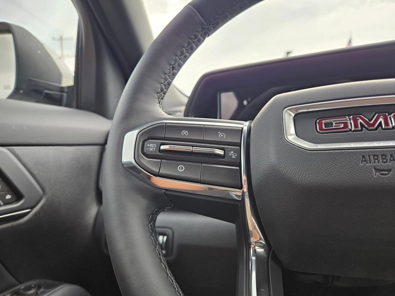 New 2026 GMC Terrain Elevation w/ Elevation Premium Package AWD/4WD image 12