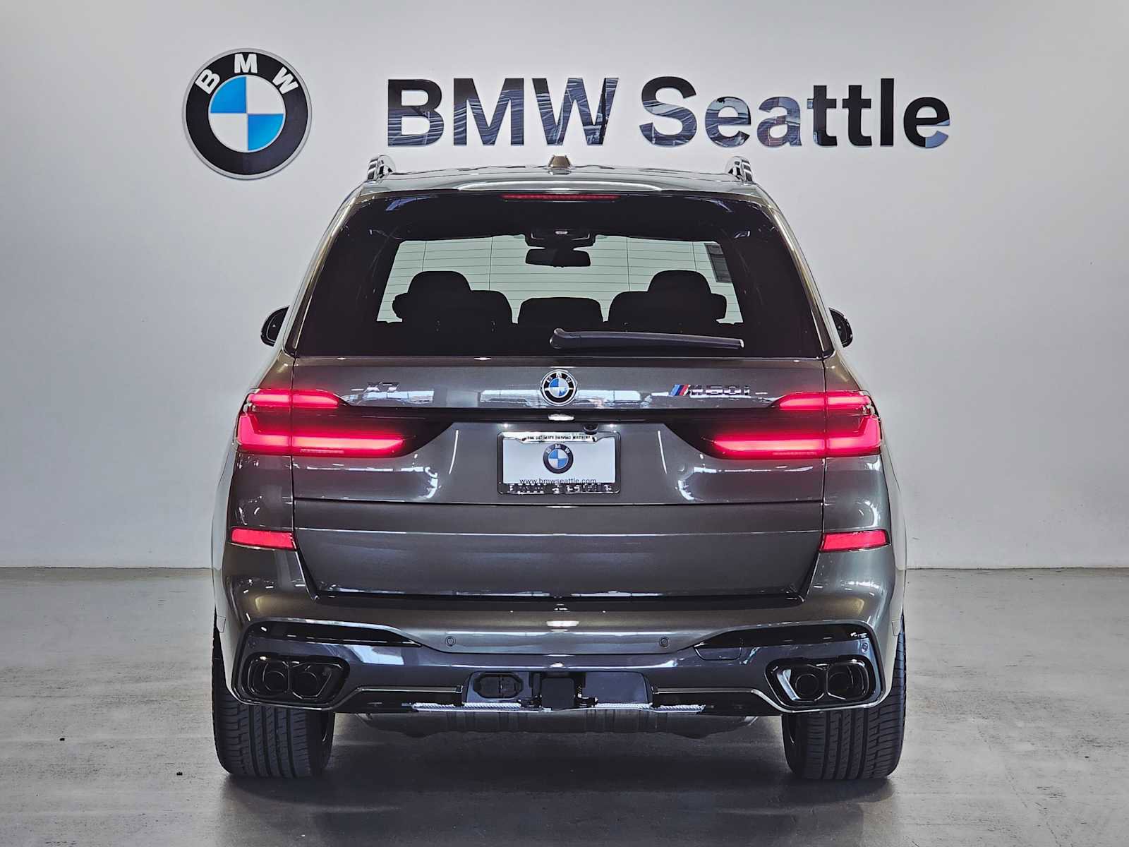 New 2026 BMW X7 M60i image 5