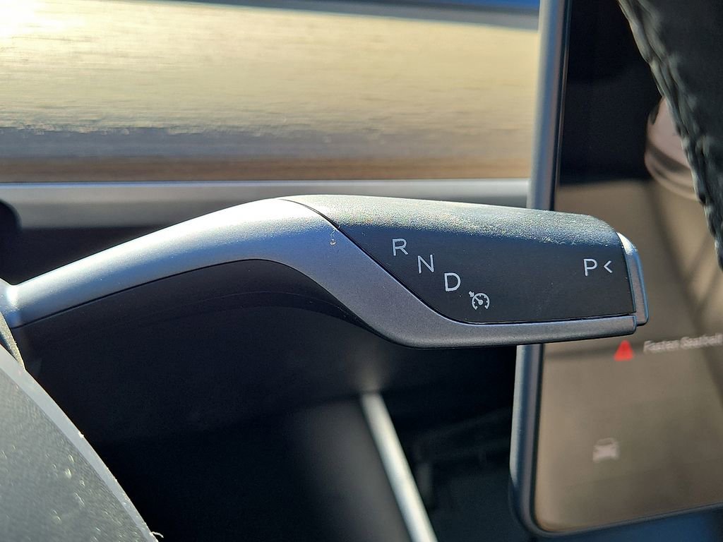 Used 2019 Tesla Model 3 Standard Range image 28