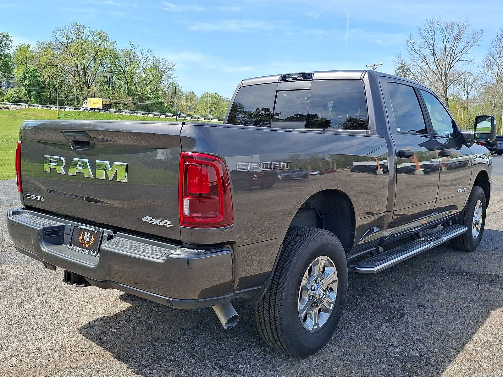 New 2025 RAM 2500 Big Horn AWD/4WD image 12