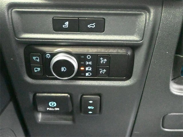 Used 2023 Ford Expedition Max Platinum image 17