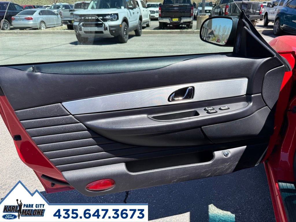 Used 2003 Ford Thunderbird RWD image 11