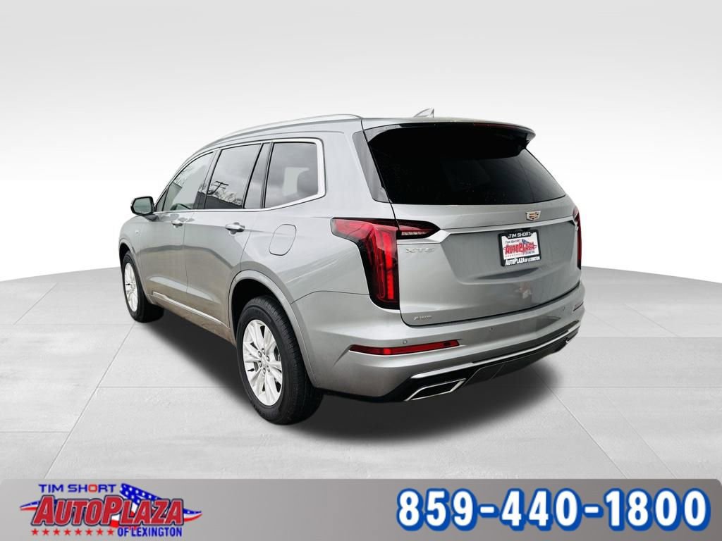 Used 2023 Cadillac XT6 Luxury image 4