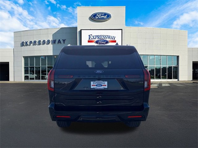 New 2025 Ford Expedition Max Platinum w/ Stealth Performance Package image 7