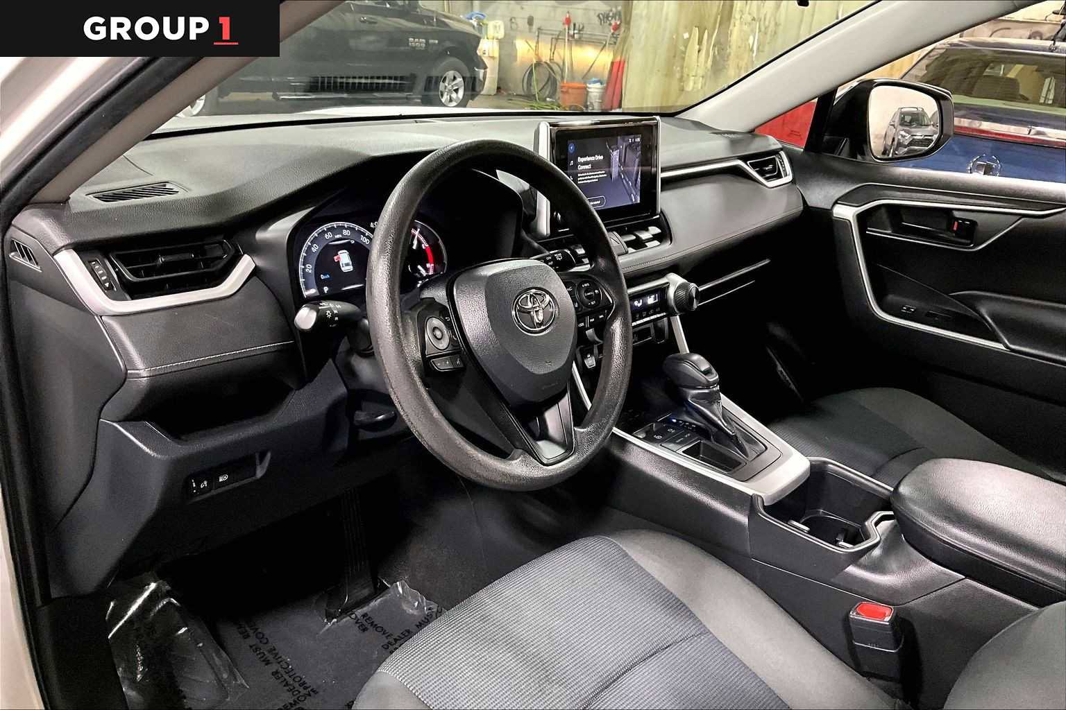 Used 2023 Toyota RAV4 LE FWD image 18