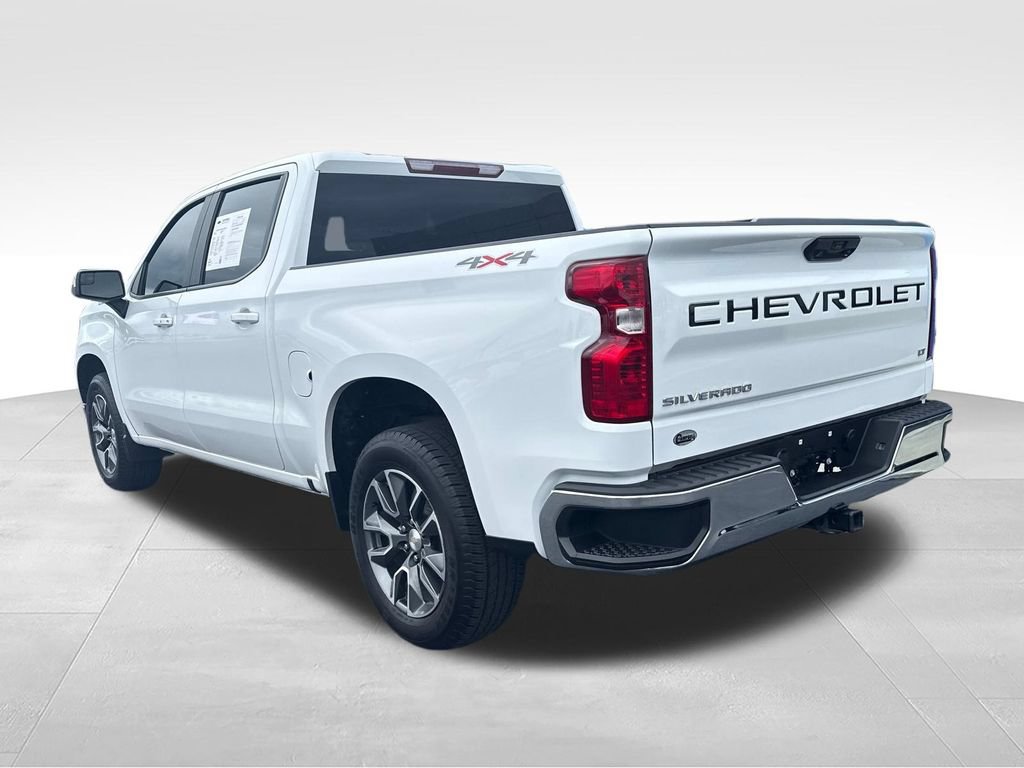 Used 2023 Chevrolet Silverado 1500 LT AWD/4WD image 3