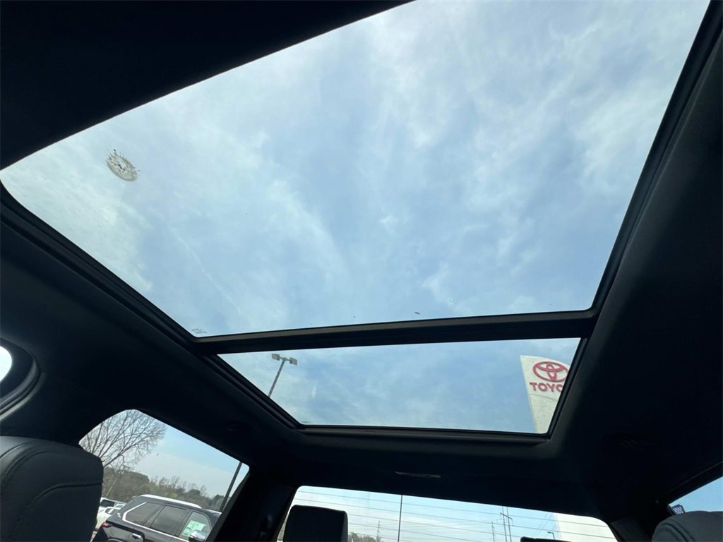 New 2025 Toyota Tundra Limited w/ TRD Off-Road Package image 25