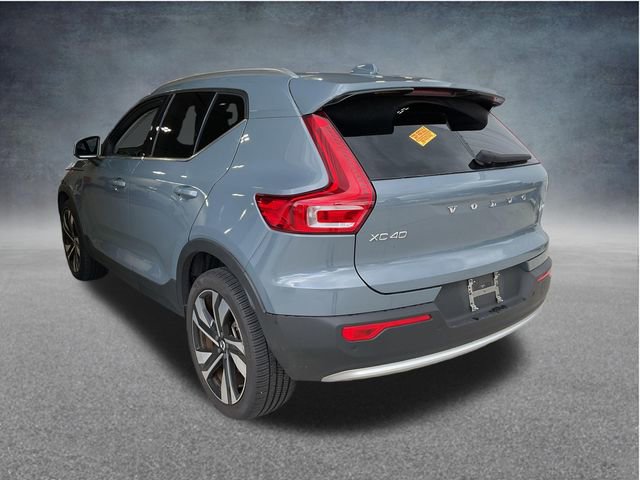 Used 2023 Volvo XC40 B5 Ultimate AWD/4WD image 5