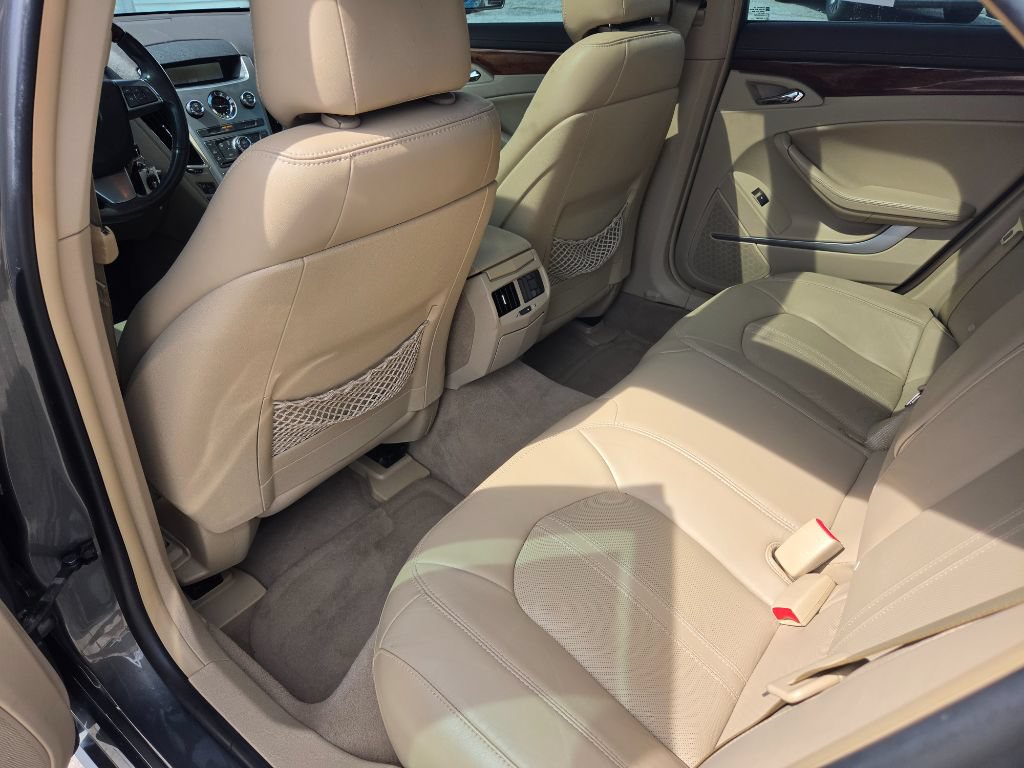 Used 2011 Cadillac CTS Luxury RWD image 25