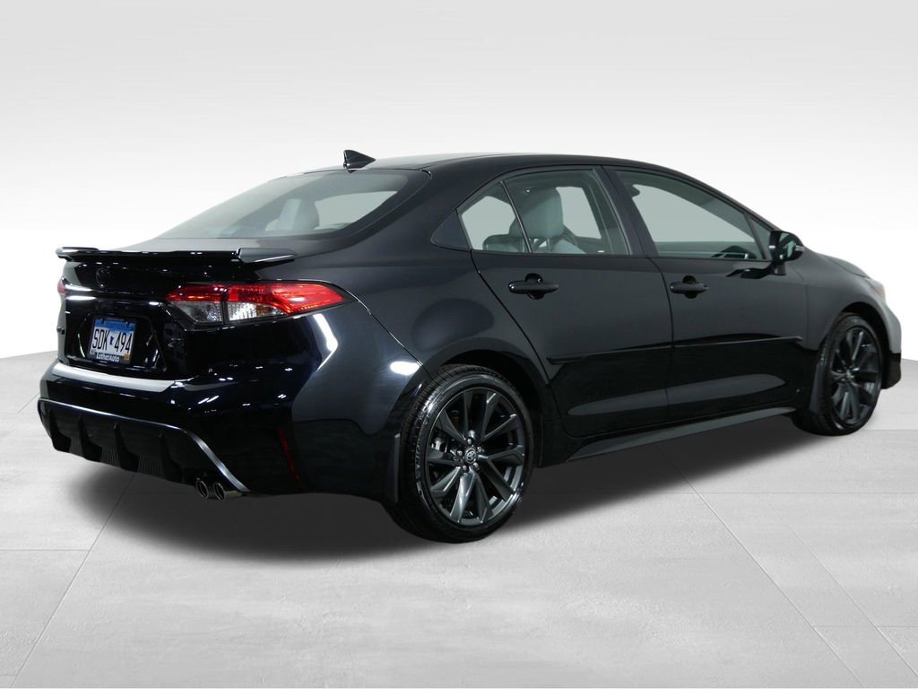 Used 2025 Toyota Corolla SE w/ Convenience Package image 10