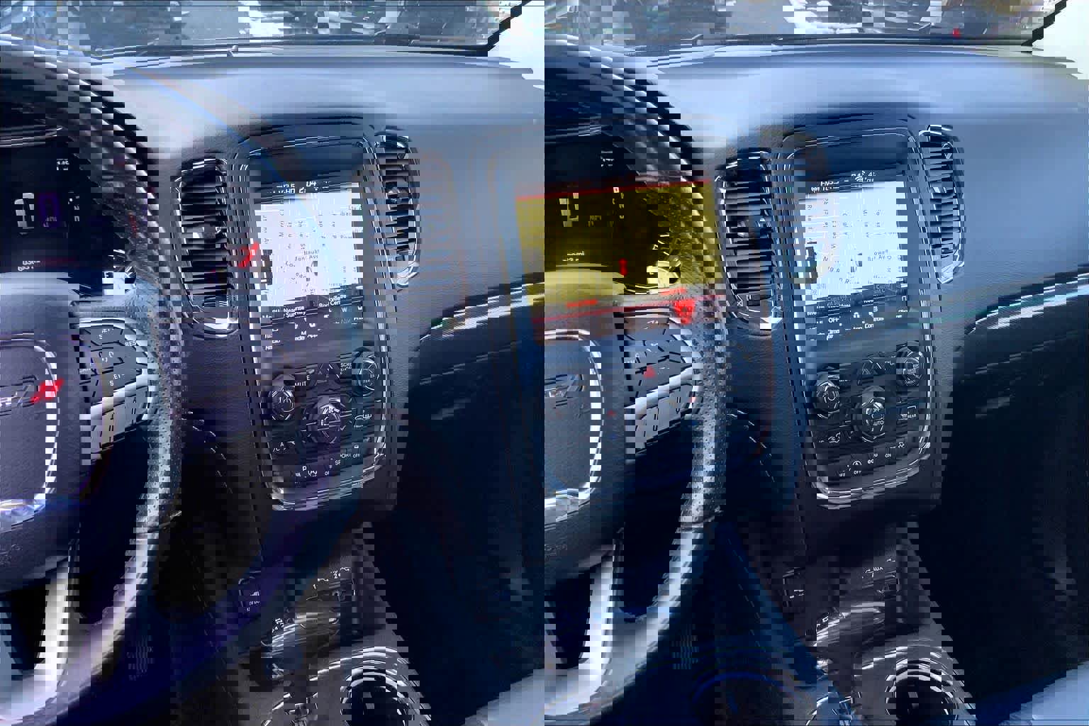 Used 2019 Dodge Durango GT image 5