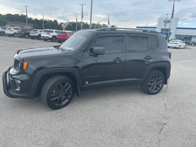 Used 2021 Jeep Renegade Latitude AWD/4WD image 5