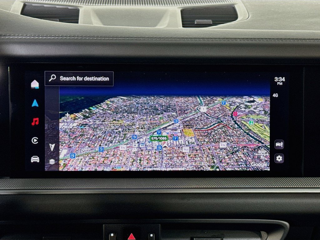Certified 2025 Porsche Cayenne AWD/4WD image 15