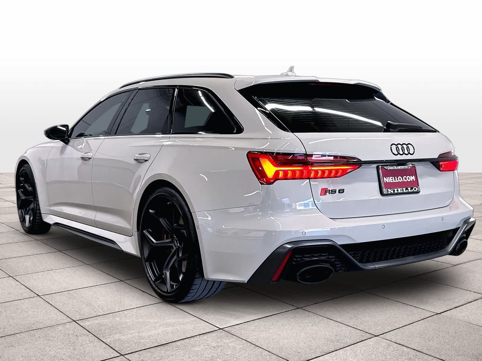 Used 2025 Audi RS 6 performance w/ Matte Carbon Package AWD/4WD image 13