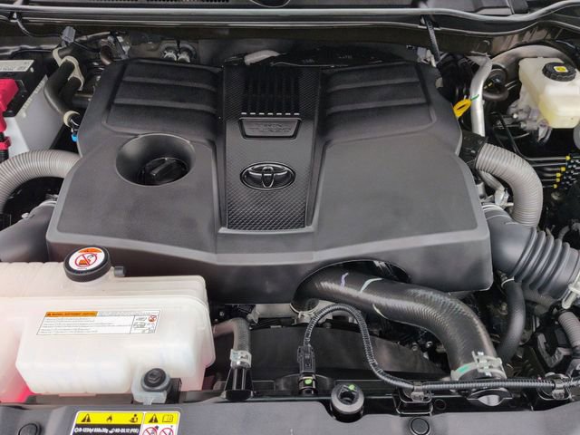 Certified 2025 Toyota Tundra SR5 image 31