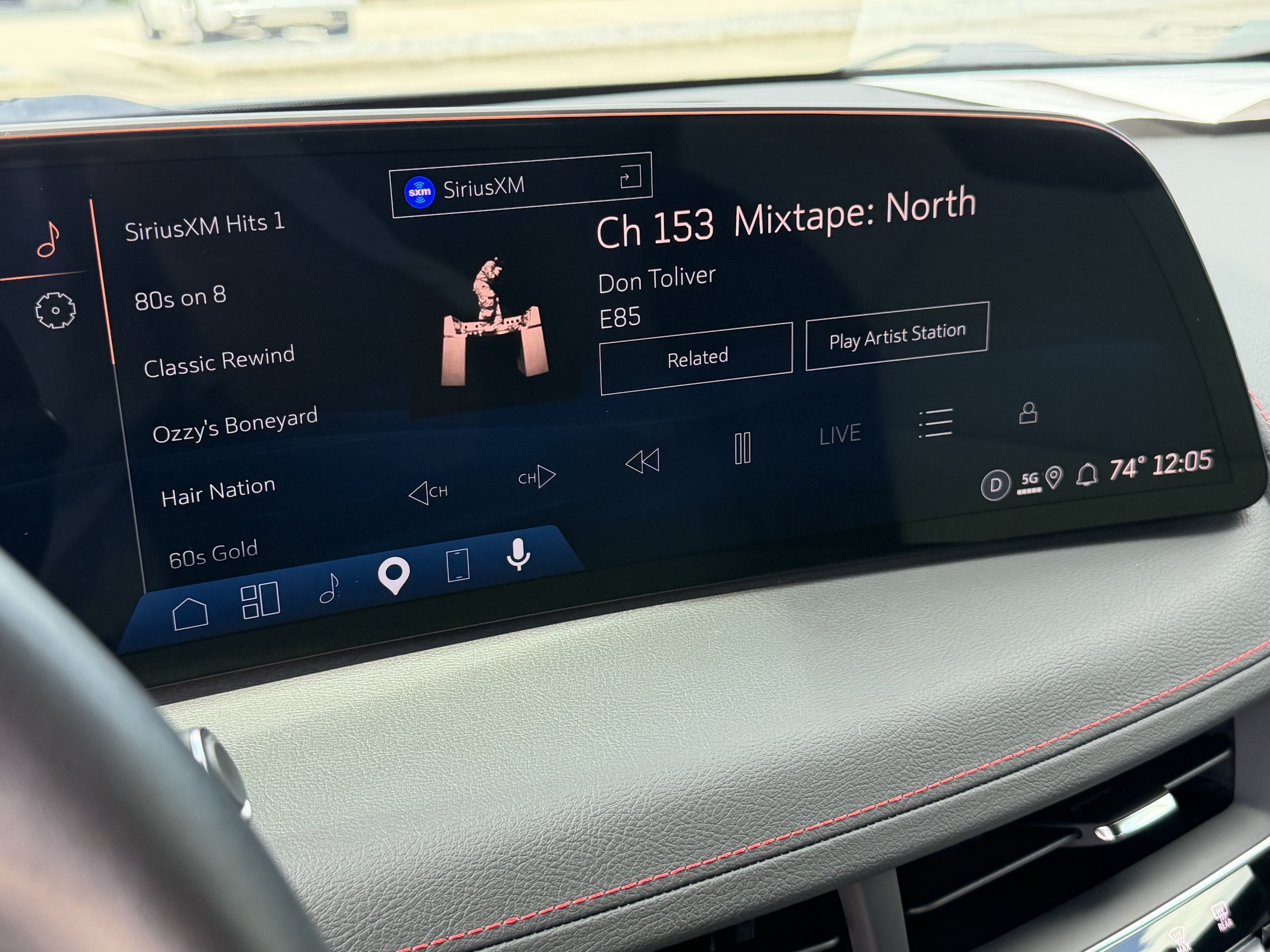 Certified 2025 Cadillac CT5 Sport w/ Technology Package RWD image 32
