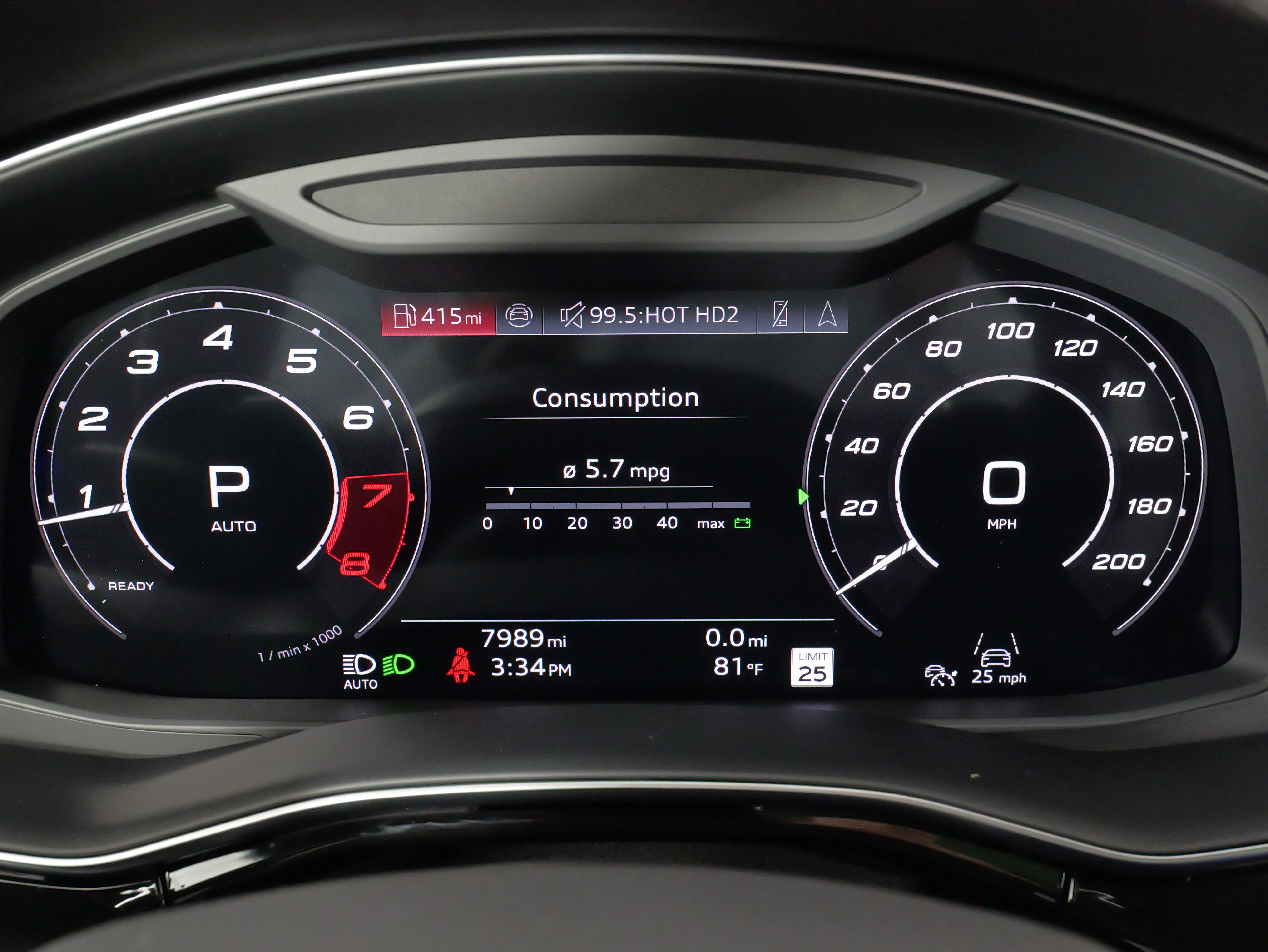 Used 2025 Audi RS Q8 performance AWD/4WD image 46