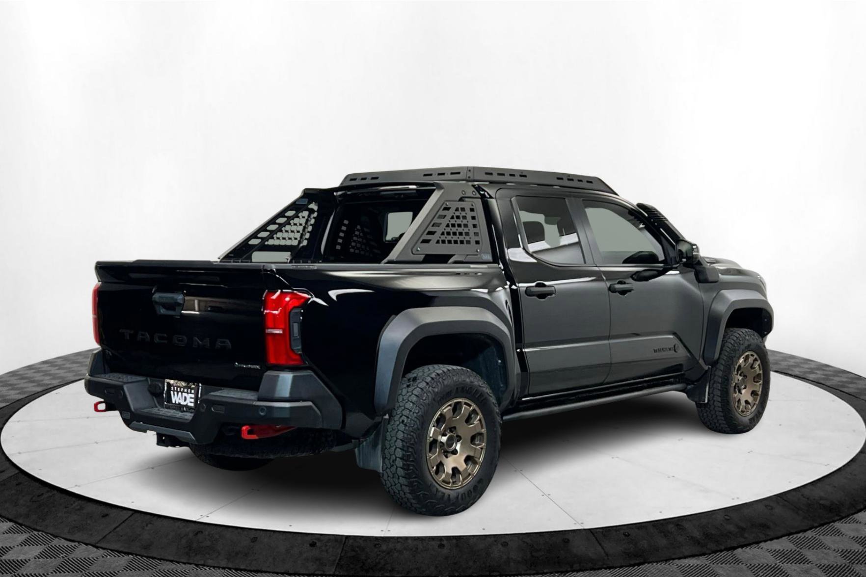 Used 2024 Toyota Tacoma Trailhunter Hybrid image 6