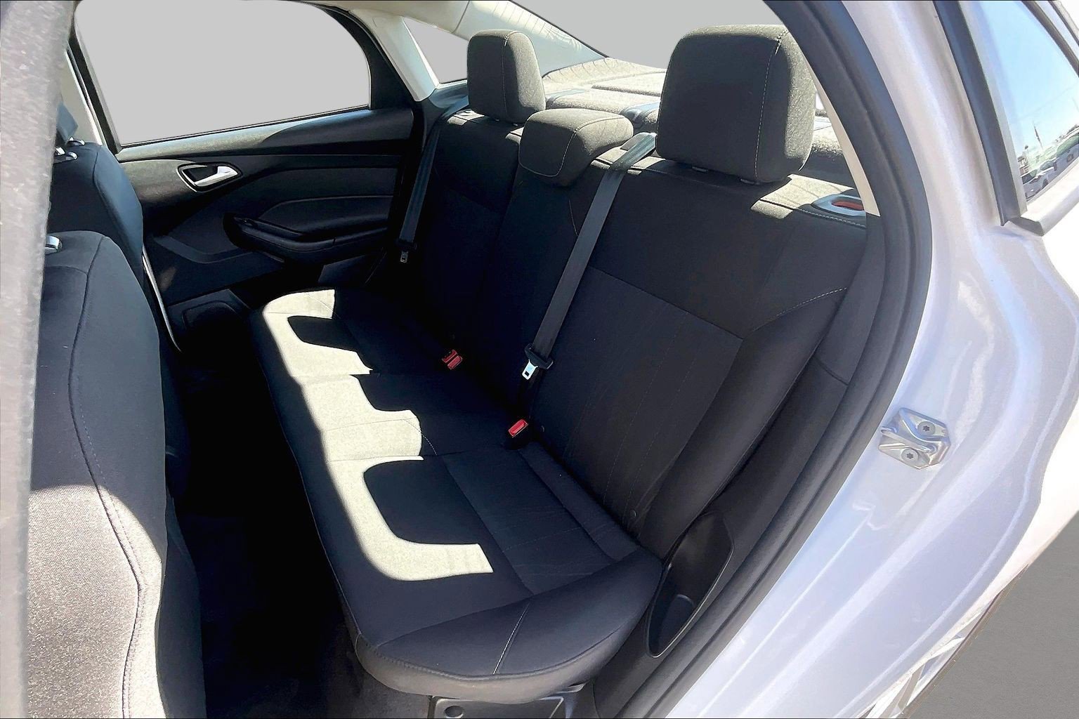 Used 2017 Ford Focus SE image 24