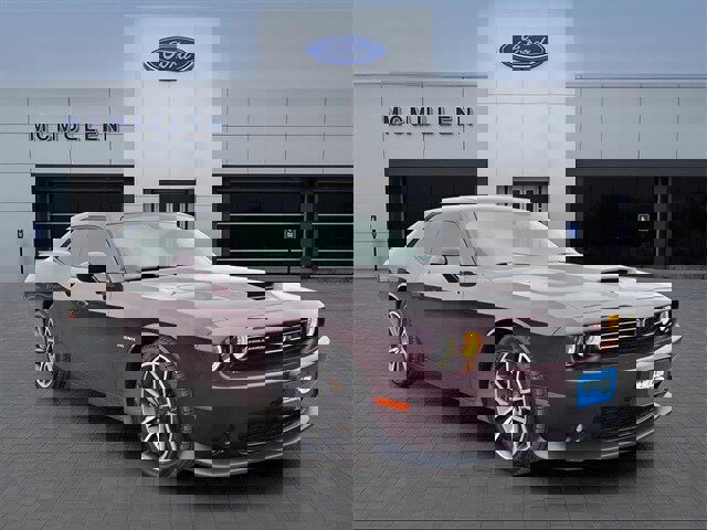 Used 2021 Dodge Challenger R/T w/ Plus Package image 7