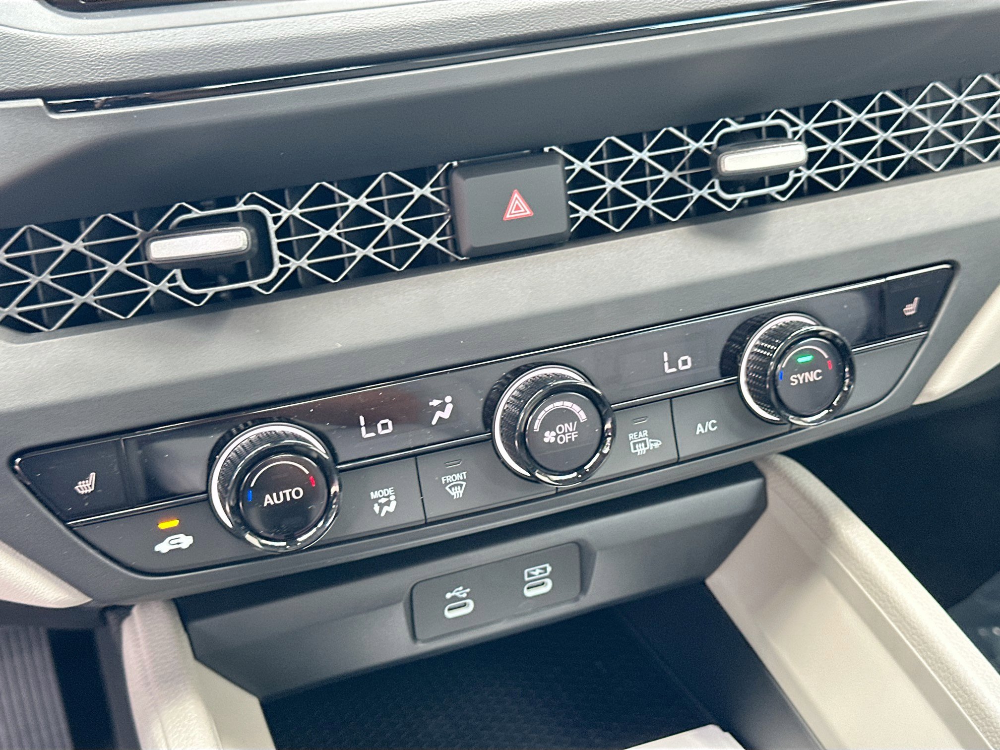 New 2025 Honda Accord SE image 12