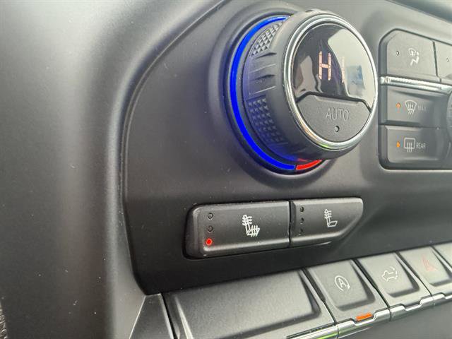 Used 2020 Chevrolet Silverado 1500 LT w/ All-Star Edition image 40