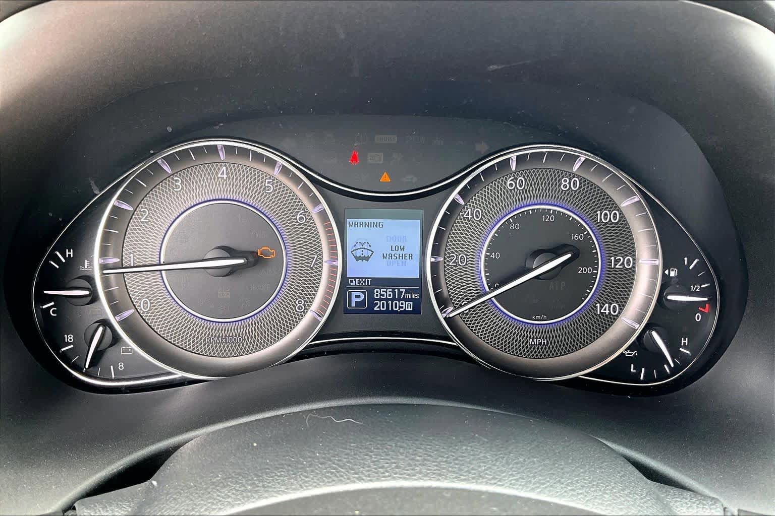 Used 2017 INFINITI QX80 2WD image 24