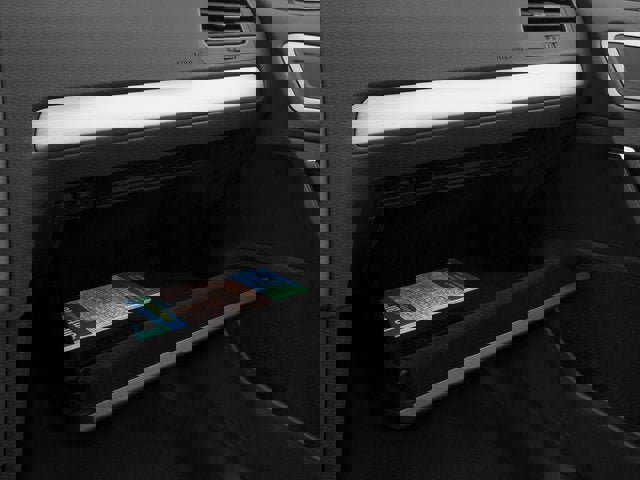 Used 2016 Volkswagen Golf SE w/ Lighting Package image 17