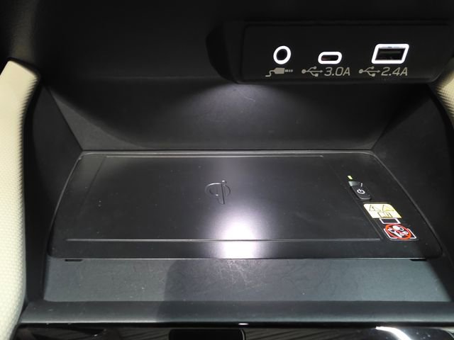 Certified 2025 Subaru Forester Premium image 22