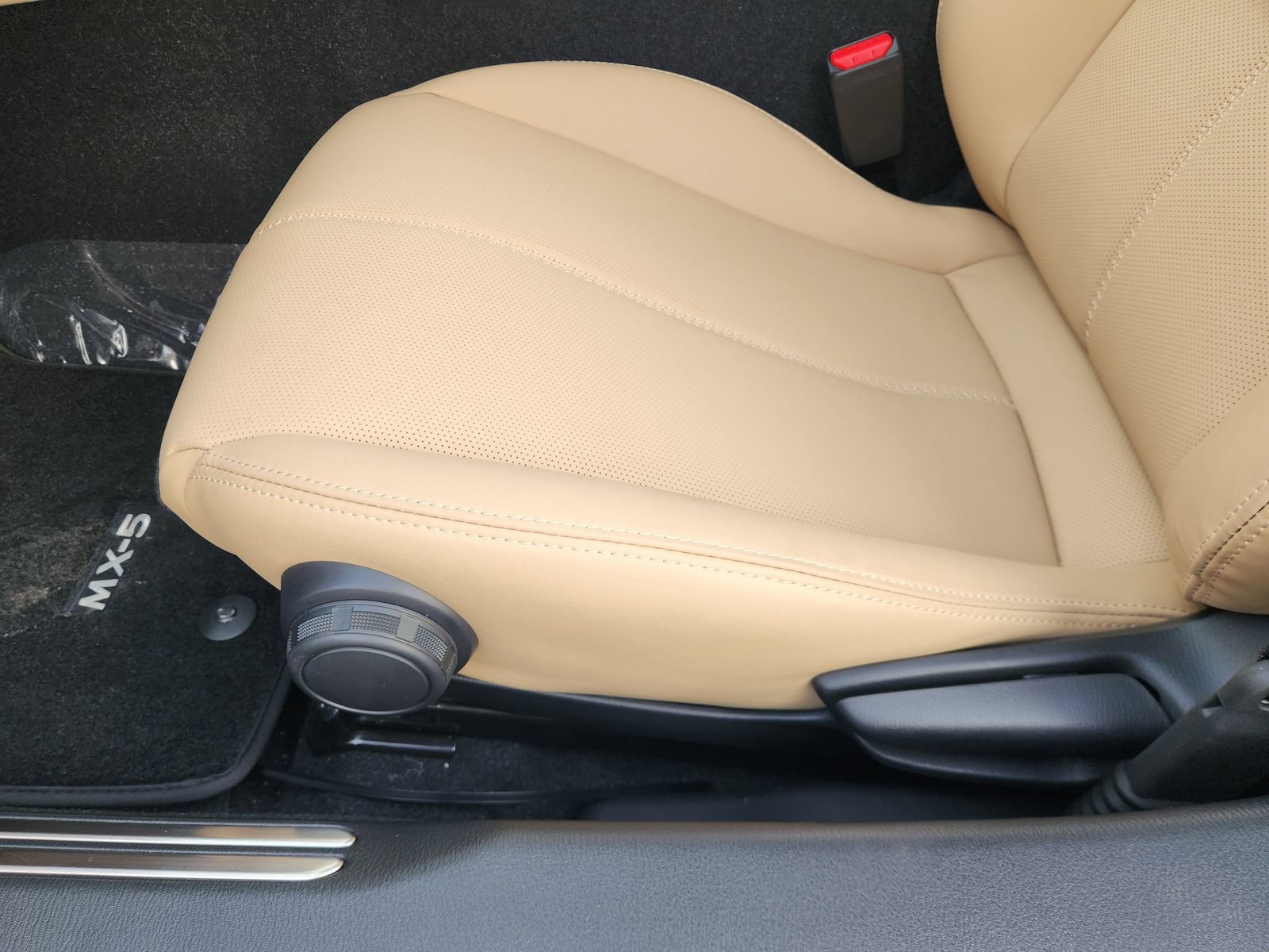 New 2026 MAZDA MX-5 Miata Grand Touring RWD image 23