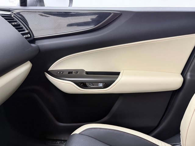 Used 2024 Lexus NX 250 FWD w/ Cold Area Package image 23