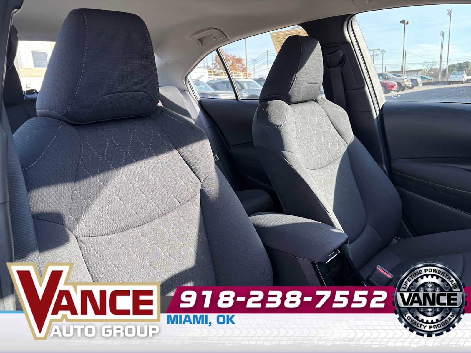 Used 2022 Toyota Corolla LE image 20