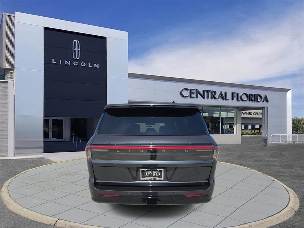 New 2025 Lincoln Navigator L Reserve w/ Jet Appearance Package image 3