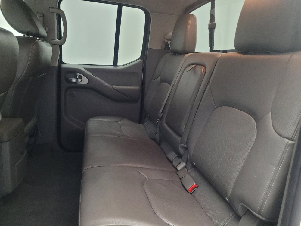 Used 2019 Nissan Frontier SL RWD image 18