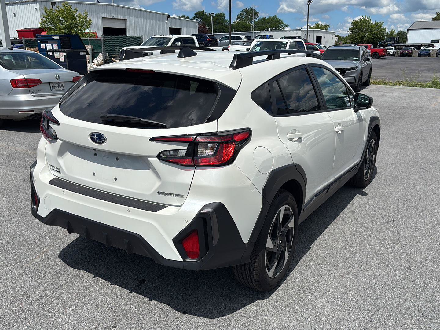 Used 2024 Subaru Crosstrek 2.5i Limited AWD/4WD image 3