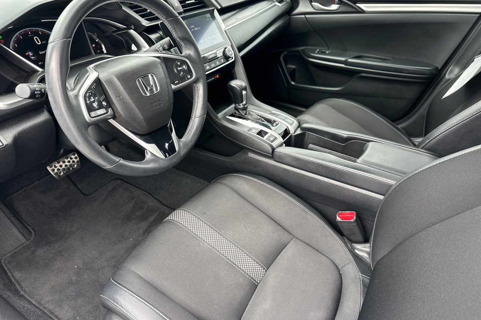 Used 2020 Honda Civic Sport image 10