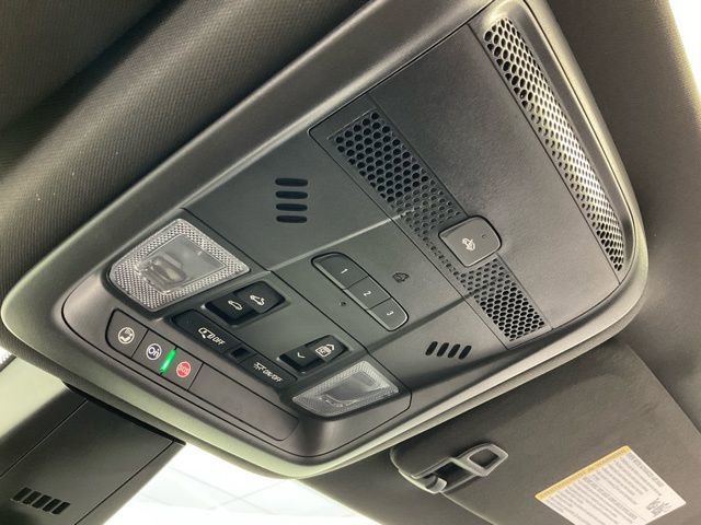 Certified 2025 Cadillac XT6 Premium Luxury w/ Technology Package image 21