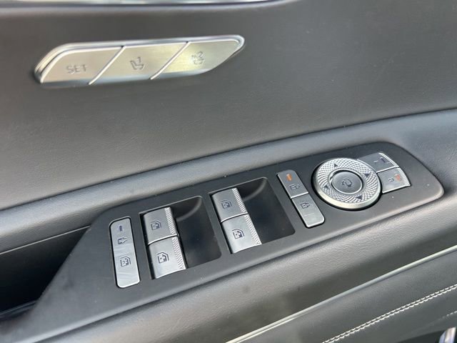 Used 2025 Genesis GV80 2.5T Standard AWD/4WD image 13