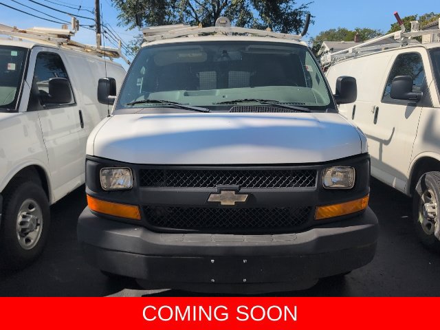 Used 2013 Chevrolet Express 2500 RWD image 2