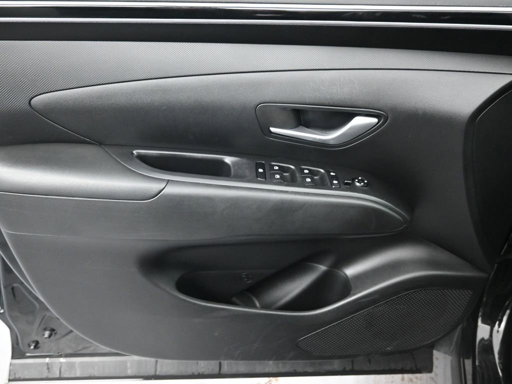 Used 2022 Hyundai Tucson SEL image 21