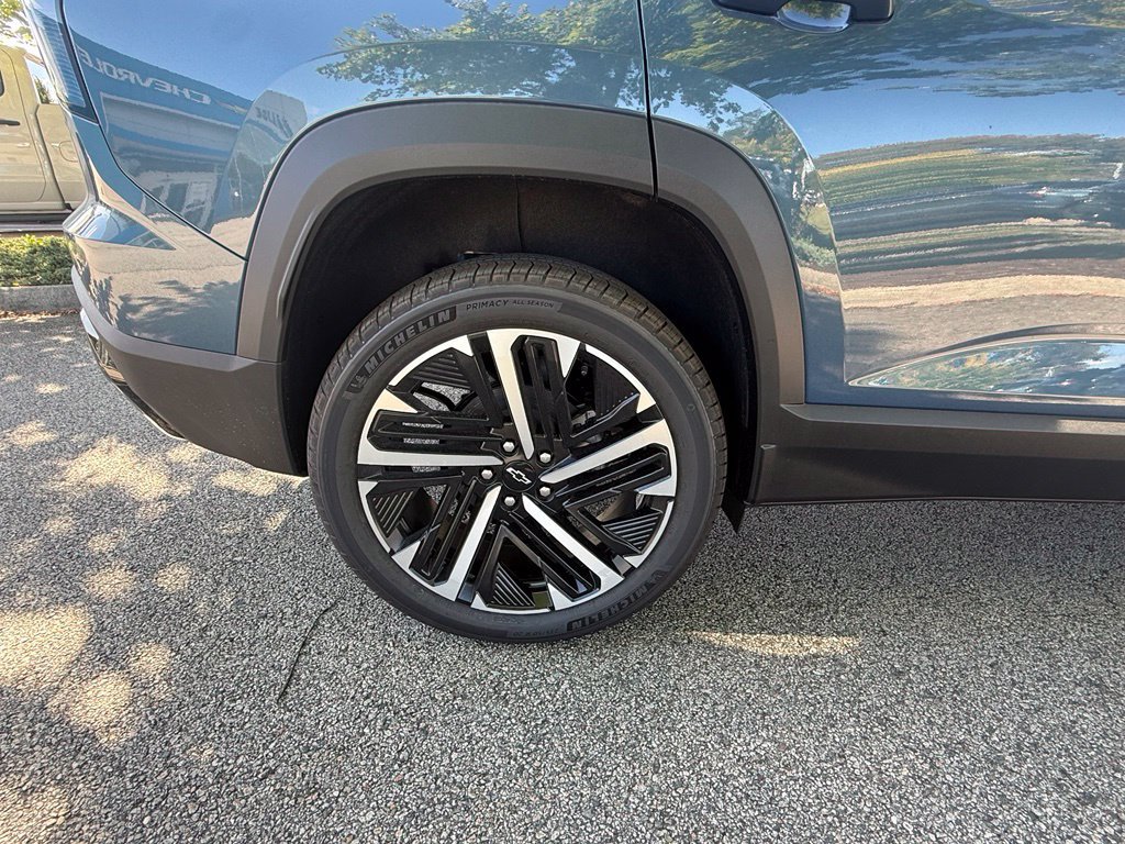 New 2027 Chevrolet Equinox RS w/ Convenience Package III AWD/4WD image 33