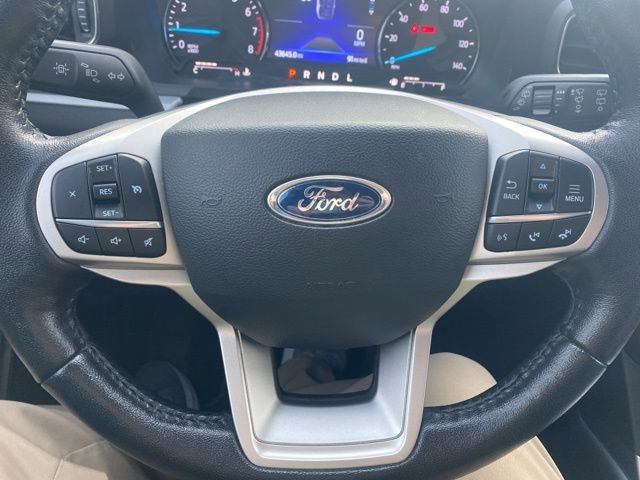 Used 2022 Ford Explorer XLT w/ Equipment Group 202A image 14