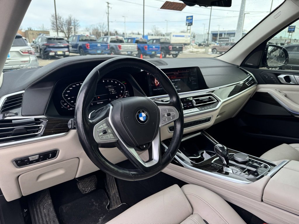 Used 2020 BMW X7 xDrive40i w/ Premium Package image 9