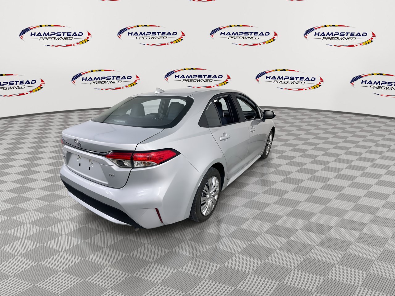 Used 2020 Toyota Corolla LE FWD image 8