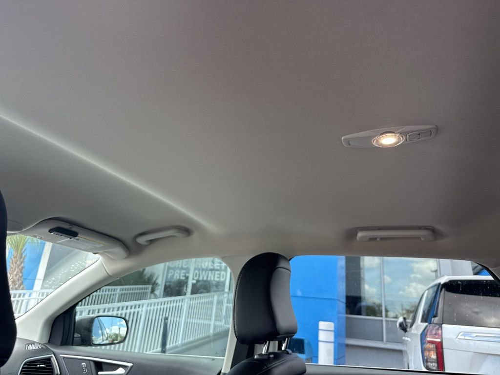 Used 2021 Ford Edge SEL image 13