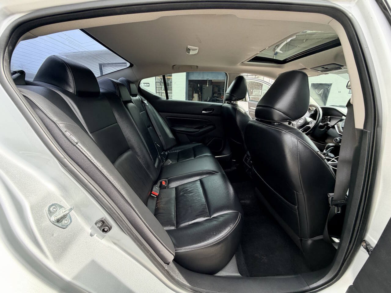 Used 2020 Nissan Altima 2.5 SL FWD image 54