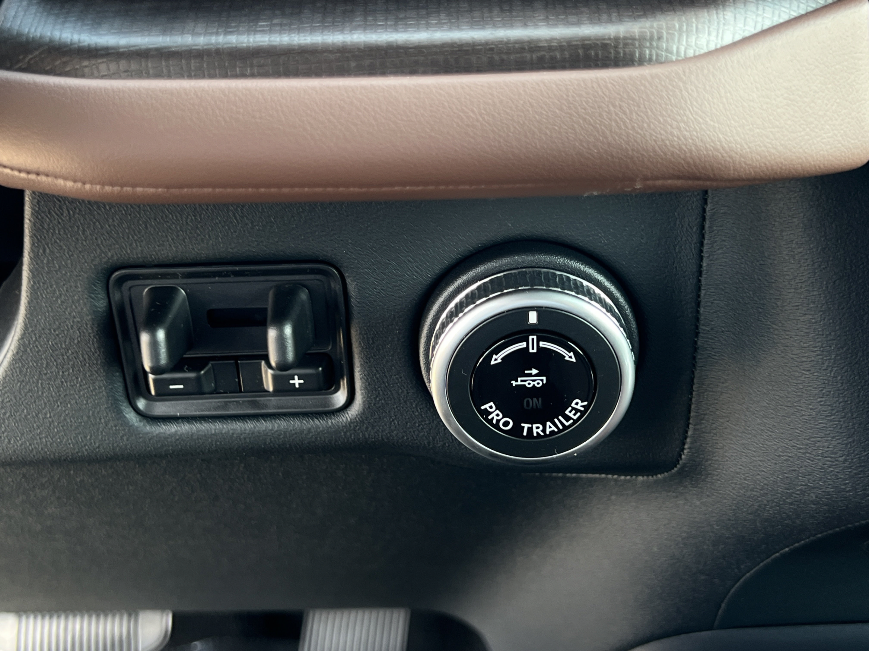 New 2027 Lincoln Navigator Reserve AWD/4WD image 18
